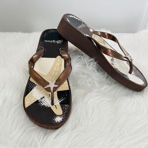 3/$21,BRIGHTON Women’s Anchor Flip Flop Summer Sandal Starfish Brown Platform